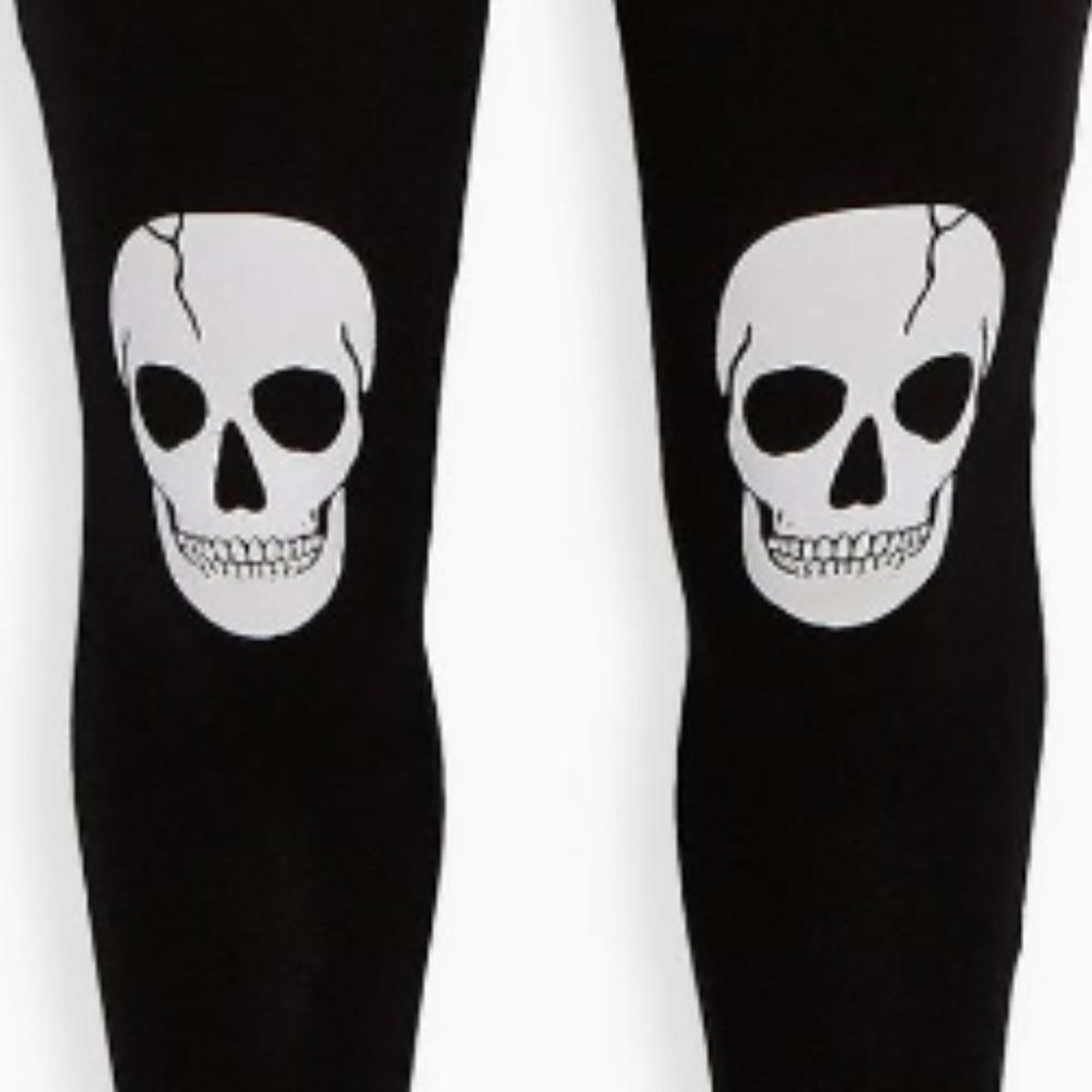TORRID SKULL KNEE COMFORT CROP NEW WITH TAGS SIZE 5X  28W LEGGINGS HALLOWEEN